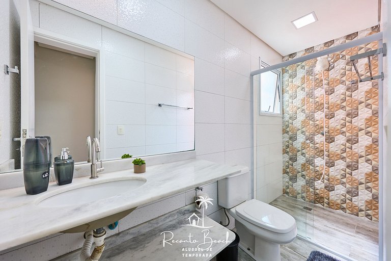 Bonito moderno bem equipado Recanto Beach Ubatuba