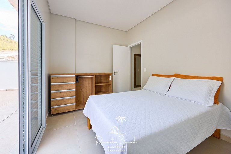 Brisamar apto com quintal, pisc aquecida e sauna