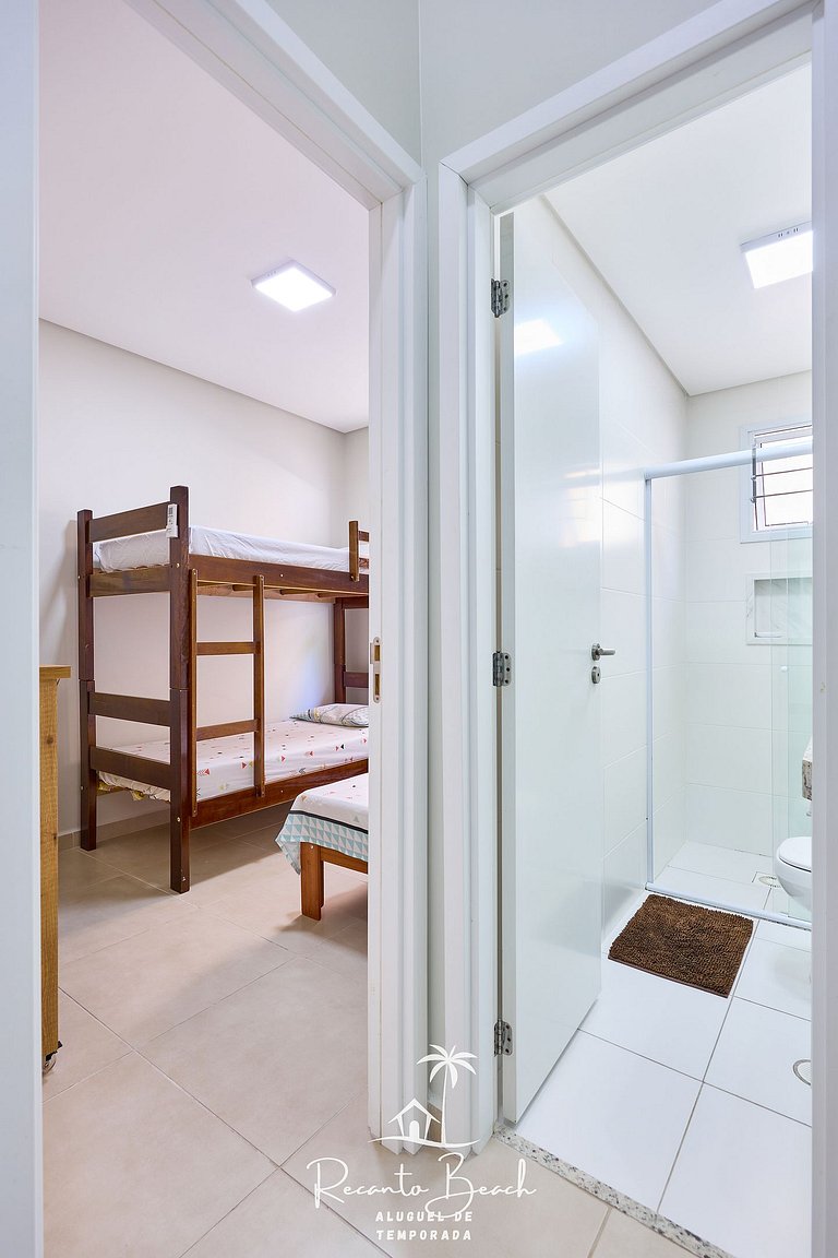 Brisamar apto com quintal, pisc aquecida e sauna